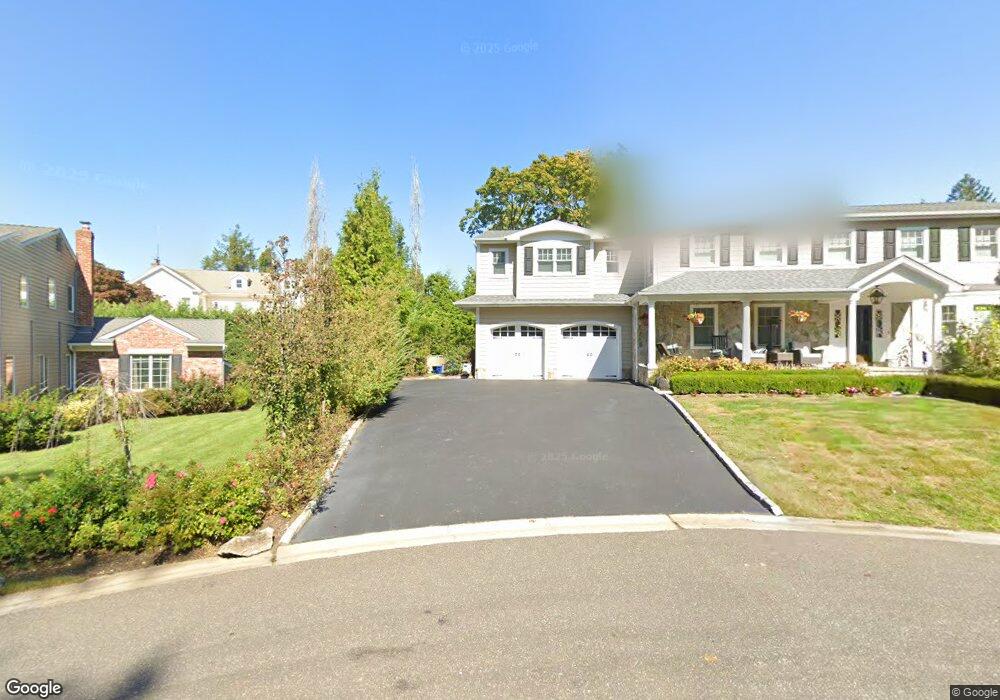 66 Shore Rd, Manhasset, NY 11030 - photo 1