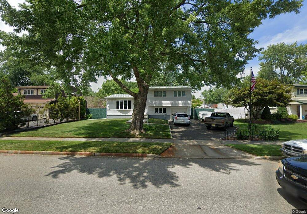 70 Throckmorton Ln, Old Bridge, NJ 08857 - photo 1