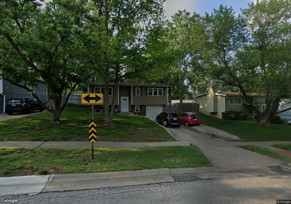 3118 SW 33rd Terrace, Topeka, KS 66614 - photo 1
