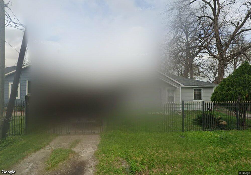 61 Neyland St, Houston, TX 77022 - photo 1