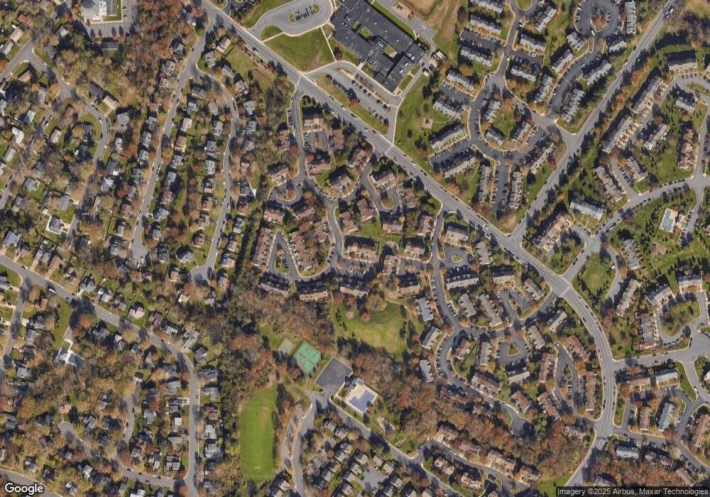 46678 Bartlet Square unit 6/27/2010, Sterling, VA 20164 - photo 1