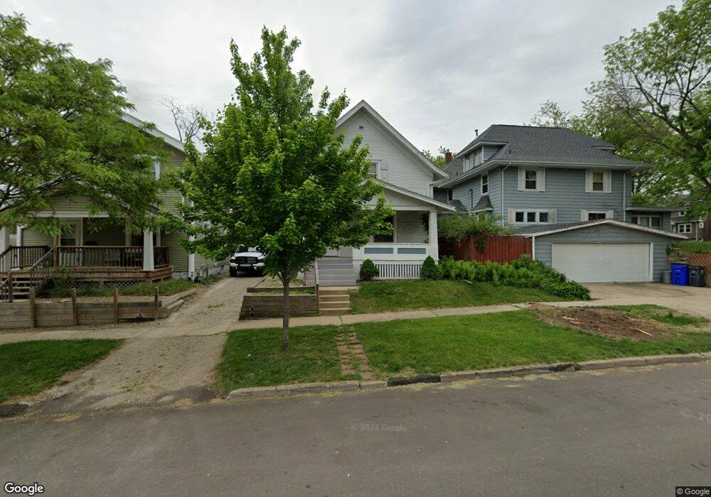 374 18th St SE, Cedar Rapids, IA 52403 - photo 1