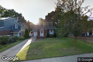 217 Fernwood Terrace, Garden City, NY 11530