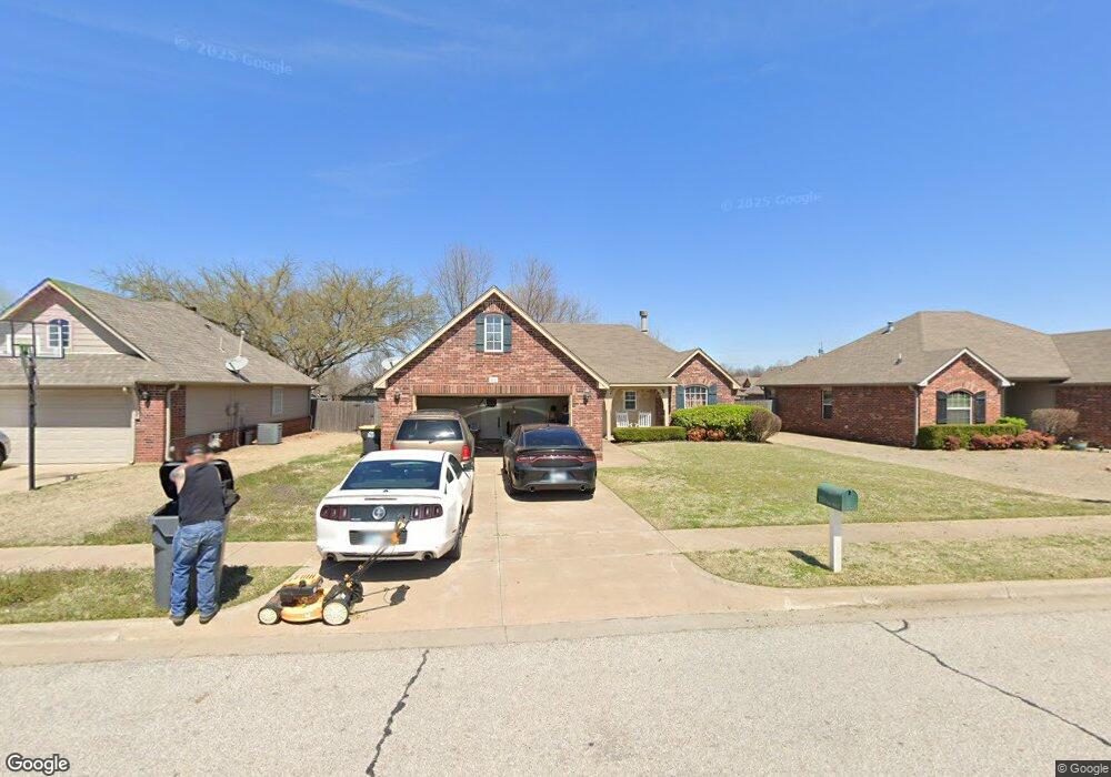 1231 E 146th St, Glenpool, OK 74033 - photo 1