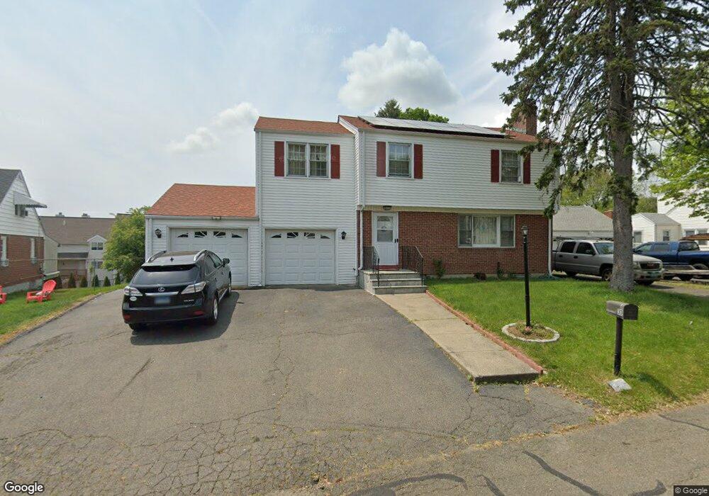 30 Rosemary Dr, Bridgeport, CT 06606 - photo 1