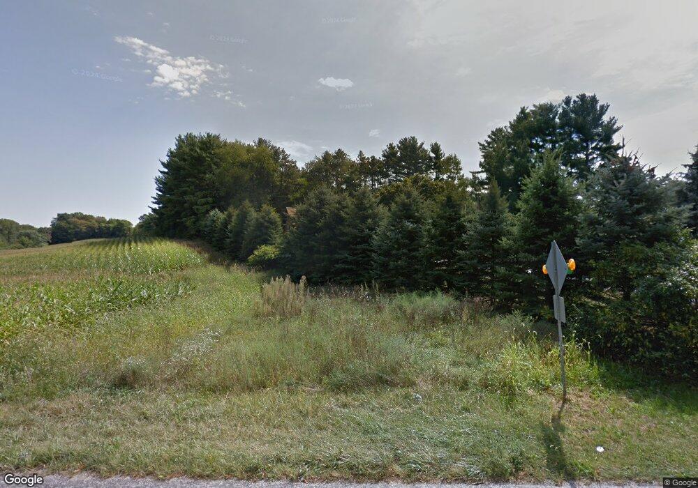 8276 E Chicago Rd, New Carlisle, IN 46552 - photo 1