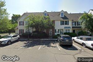 37 Keith Ct, Kendall Park, NJ 08824