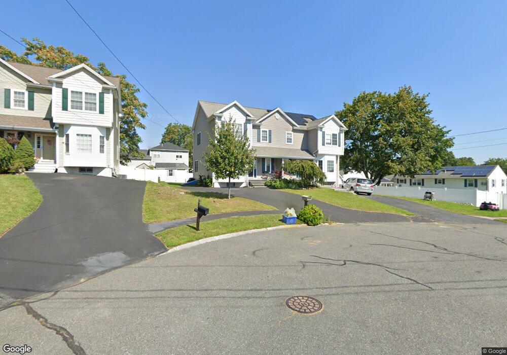 5 Maria Cir unit 2, Milford, MA 01757 - photo 1