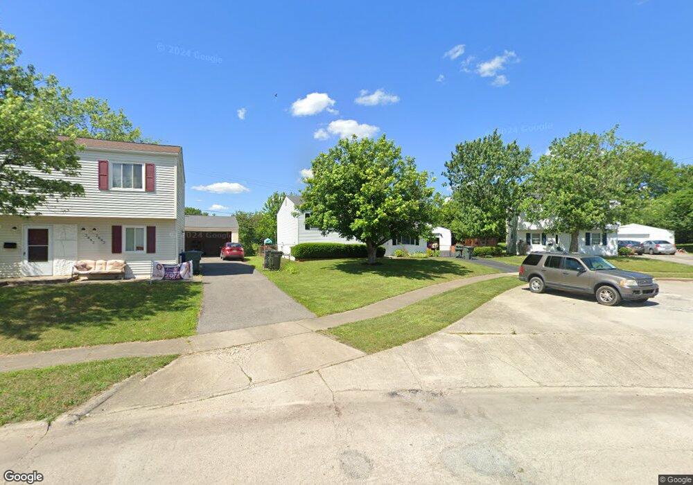 2896 Gentry Ln, Columbus, OH 43232 - photo 1