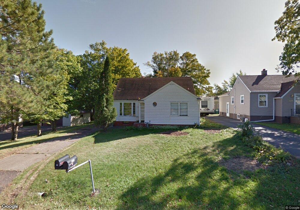 2228 Ensign St, Duluth, MN 55811 - photo 1