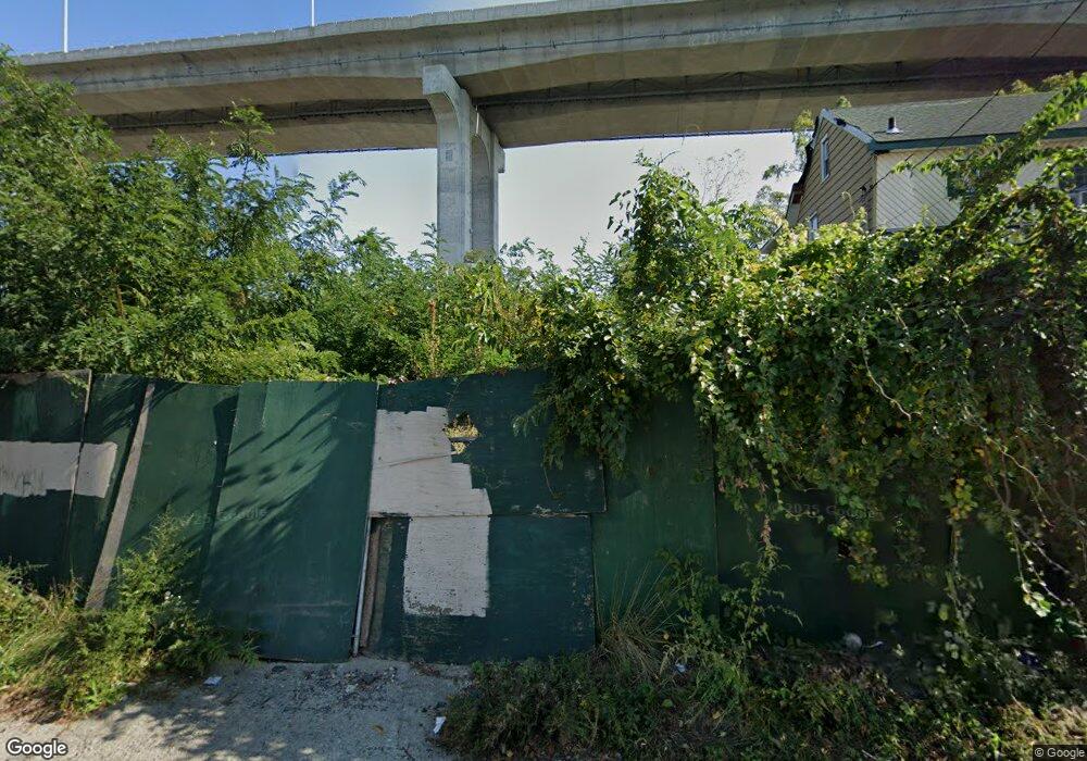 13 Morningstar Rd, Staten Island, NY 10303 - photo 1