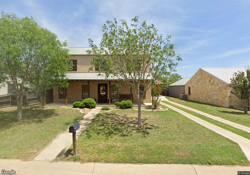 106 Settlement Dr, Fredericksburg, TX 78624 - photo 1