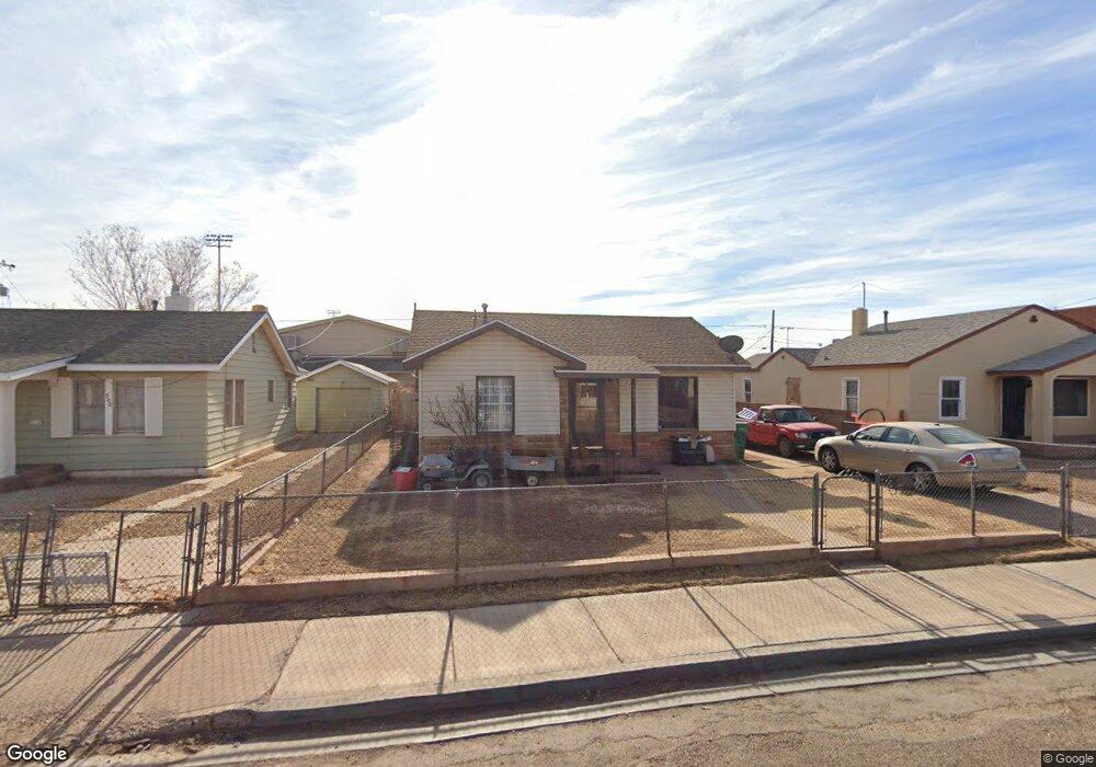 904 N Apache Ave, Winslow, AZ 86047 - photo 1