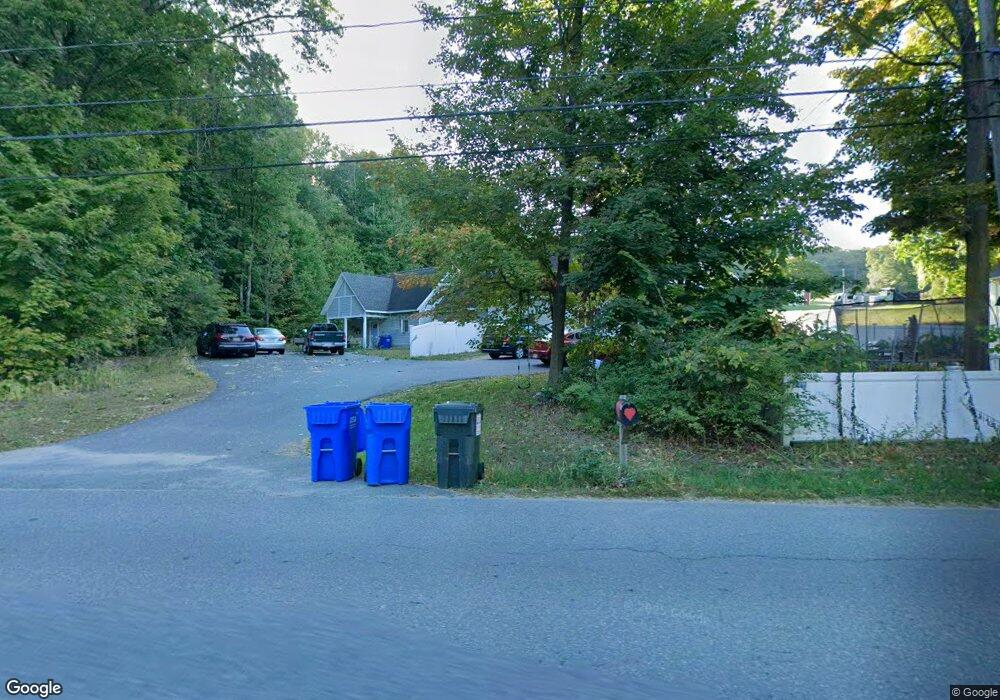 246 East St, Easthampton, MA 01027 - photo 1