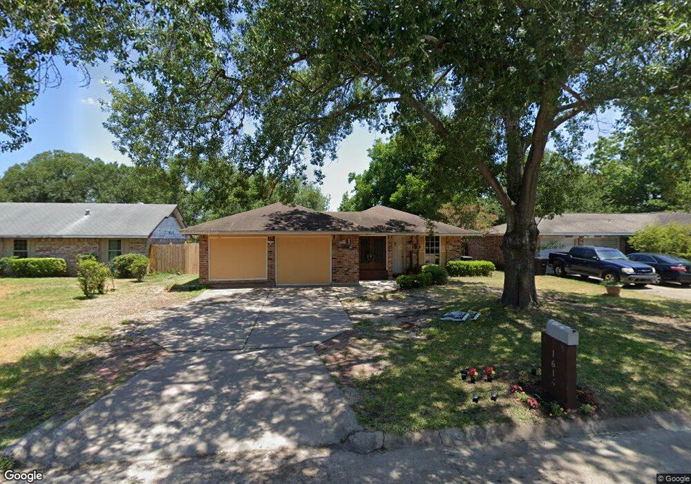 1614 Hidden Valley Dr, Houston, TX 77088 - photo 1