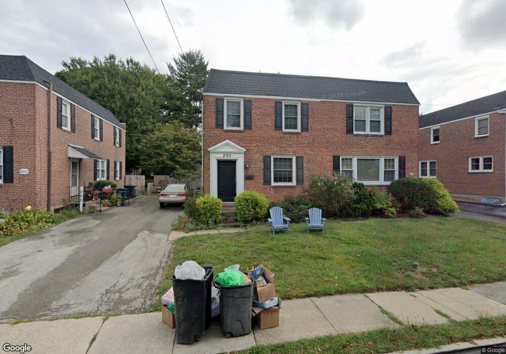 205 Fitzwilliams Rd, Bryn Mawr, PA 19010 - photo 1