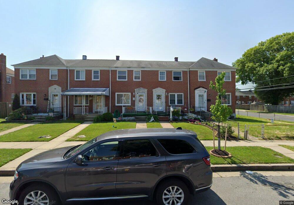 2202 Graythorn Rd, Middle River, MD 21220 - photo 1