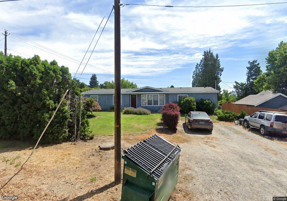 1015 S Lyle Ave, East Wenatchee, WA 98802 - photo 1