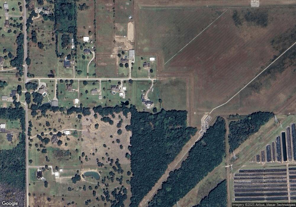 3205 Lago St, Alvin, TX 77511 - photo 1