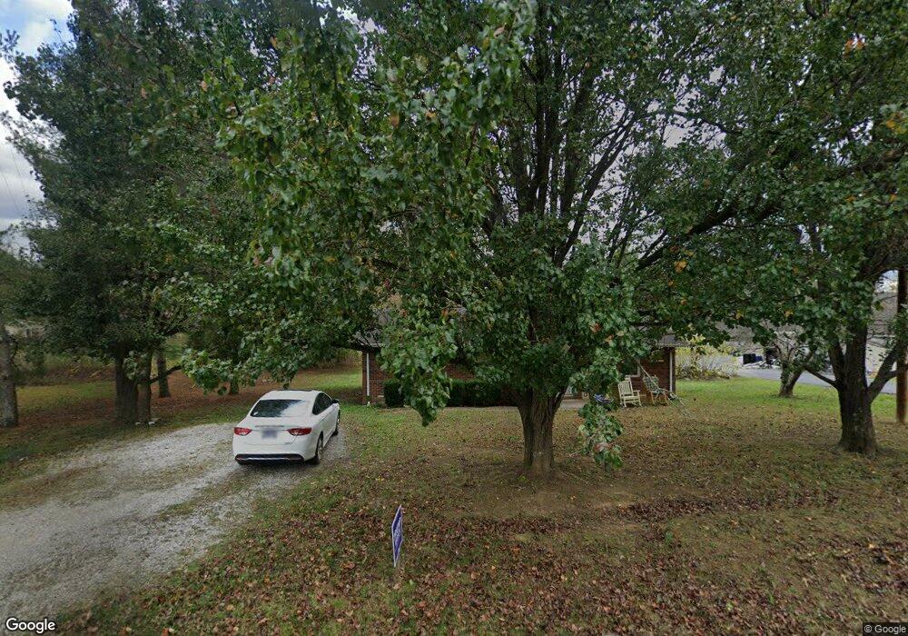 208 E Netherland Rd, Cookeville, TN 38506 - photo 1