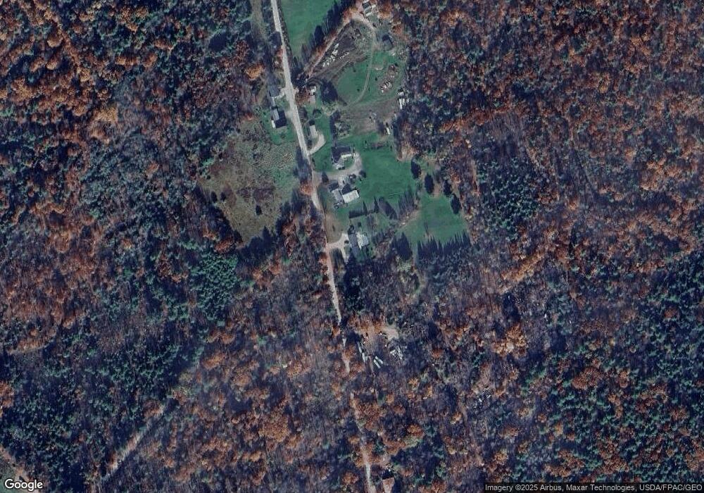 665 Old Stage Rd, Sanbornville, NH 03872 - photo 1