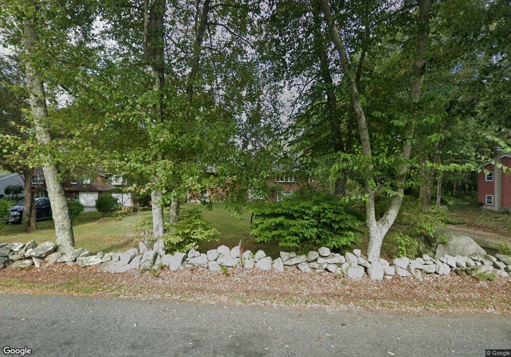 10 Stewart Rd, Pawcatuck, CT 06379 - photo 1