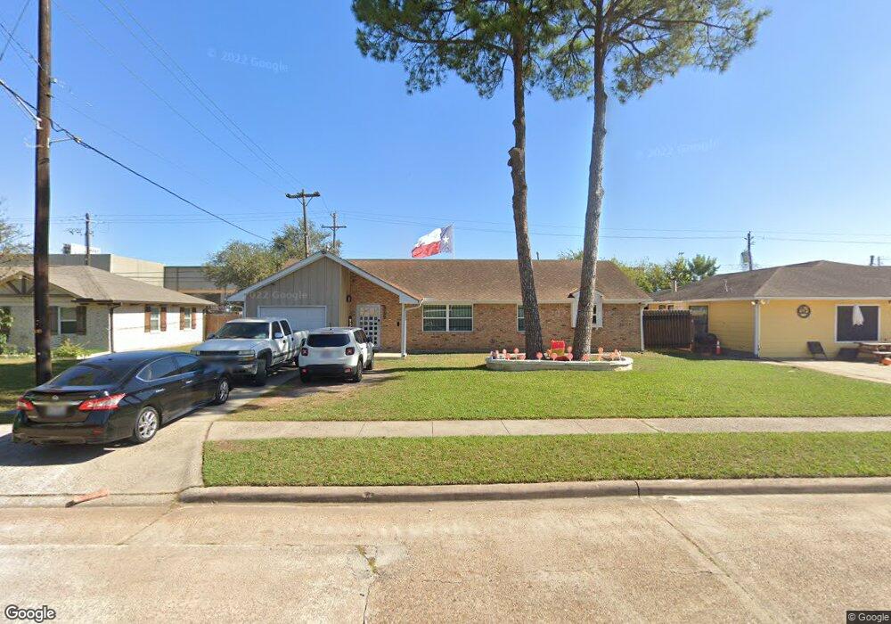 9122 Sunnywood Dr, Houston, TX 77088 - photo 1