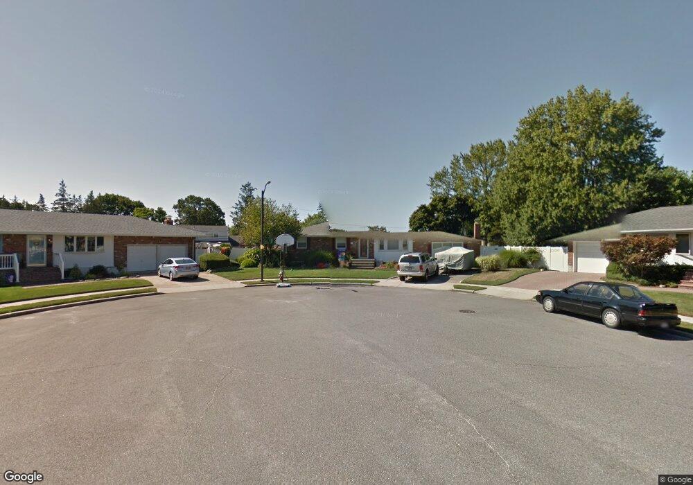 14 Simone Ct, Bethpage, NY 11714 - photo 1