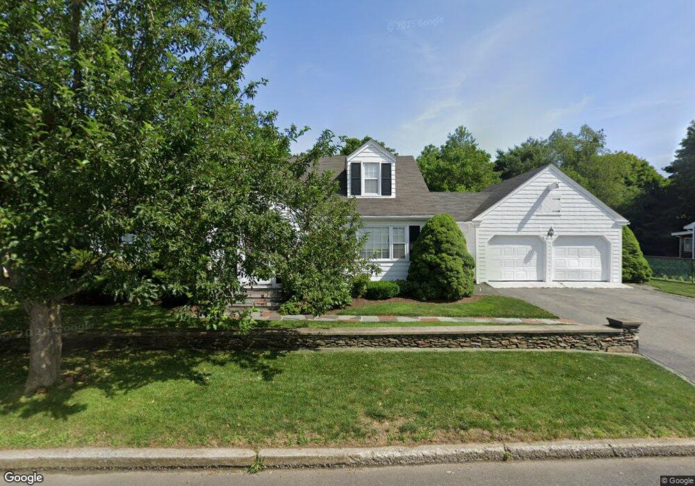 75 Greylock Rd, Bristol, RI 02809 - photo 1