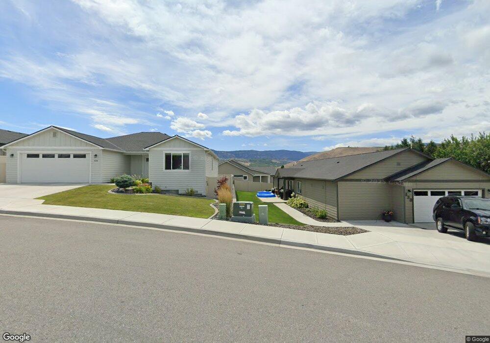 473 S Lynn Ave, East Wenatchee, WA 98802 - photo 1