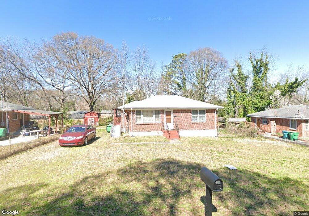 808 Dennis Dr, Forest Park, GA 30297 - photo 1