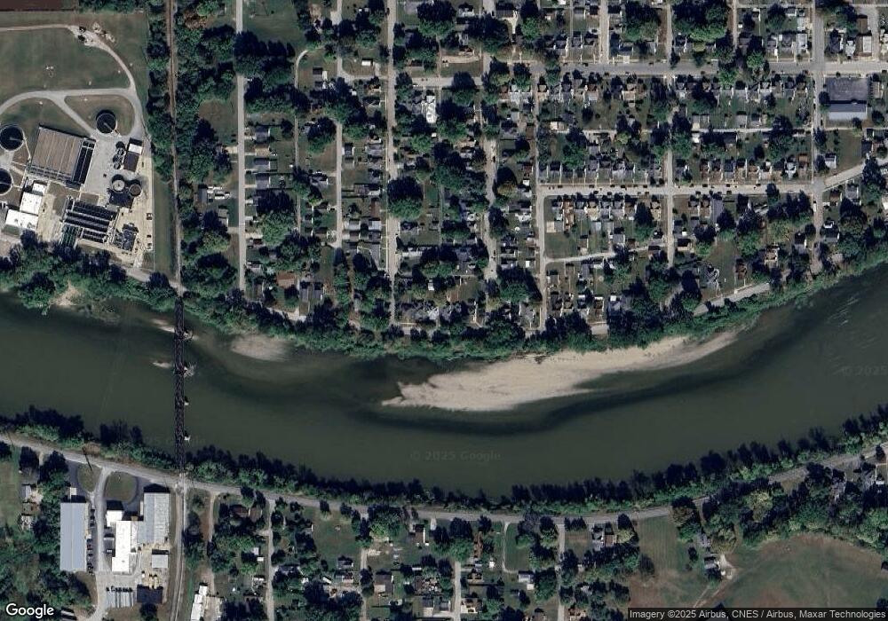 1110 W Wabash Ave, Logansport, IN 46947 - photo 1