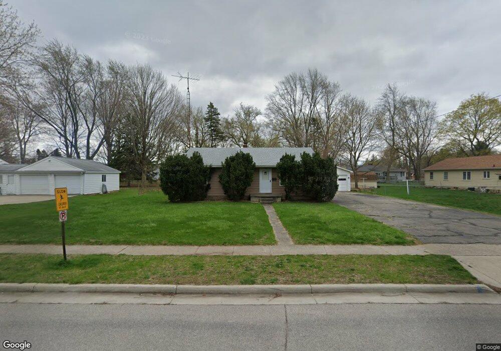 410 Clarion St, Clio, MI 48420 - photo 1