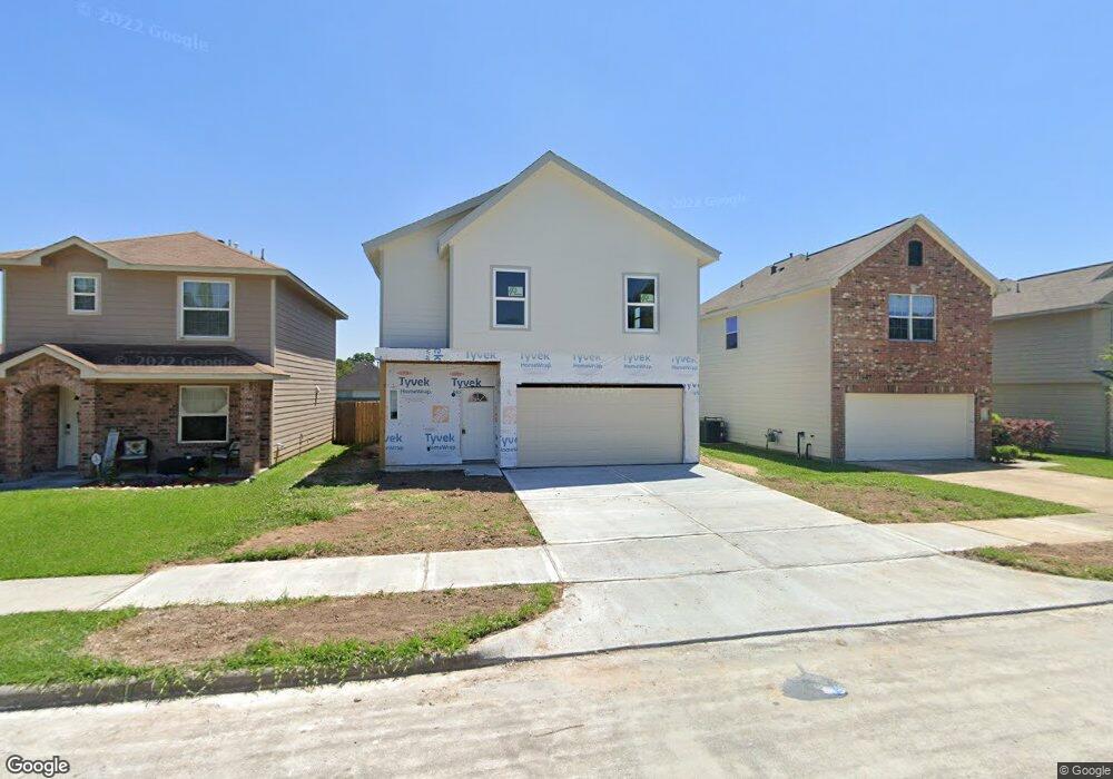 5834 Northern Oak St, Houston, TX 77016 - photo 1