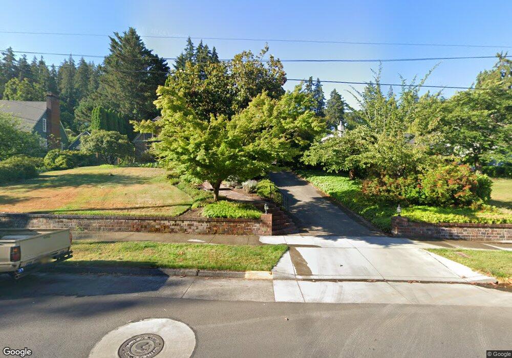 2199 Fairmount Blvd, Eugene, OR 97403 - photo 1