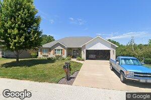 2421 Camelot Ct, Quincy, IL 62305