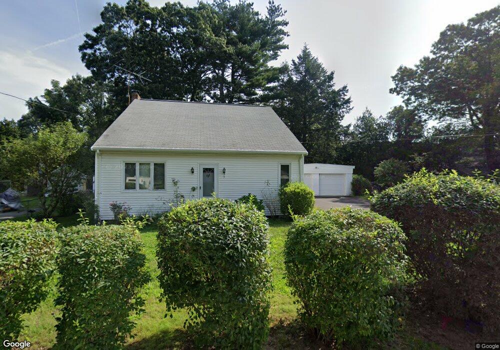 8 Spruce St, Bellingham, MA 02019 - photo 1