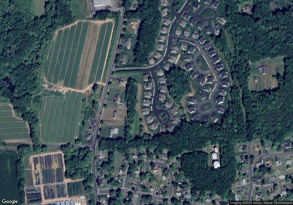 8 Shepard Ln, Enfield, CT 06082 - photo 1