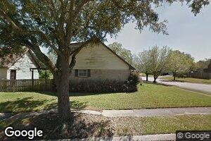 1900 Valentine Ct, New Orleans, LA 70114
