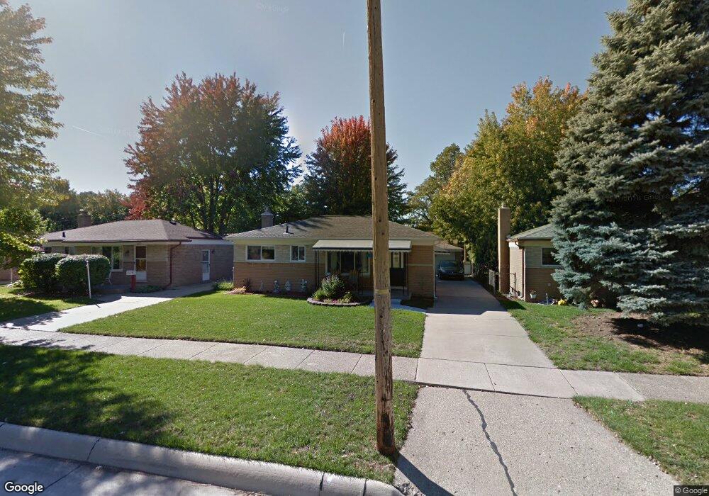 30765 Mayflower St, Roseville, MI 48066 - photo 1