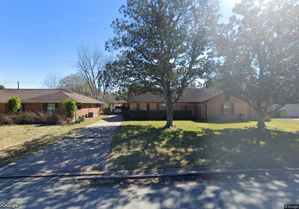 1715 Avenue R, Rosenberg, TX 77471 - photo 1