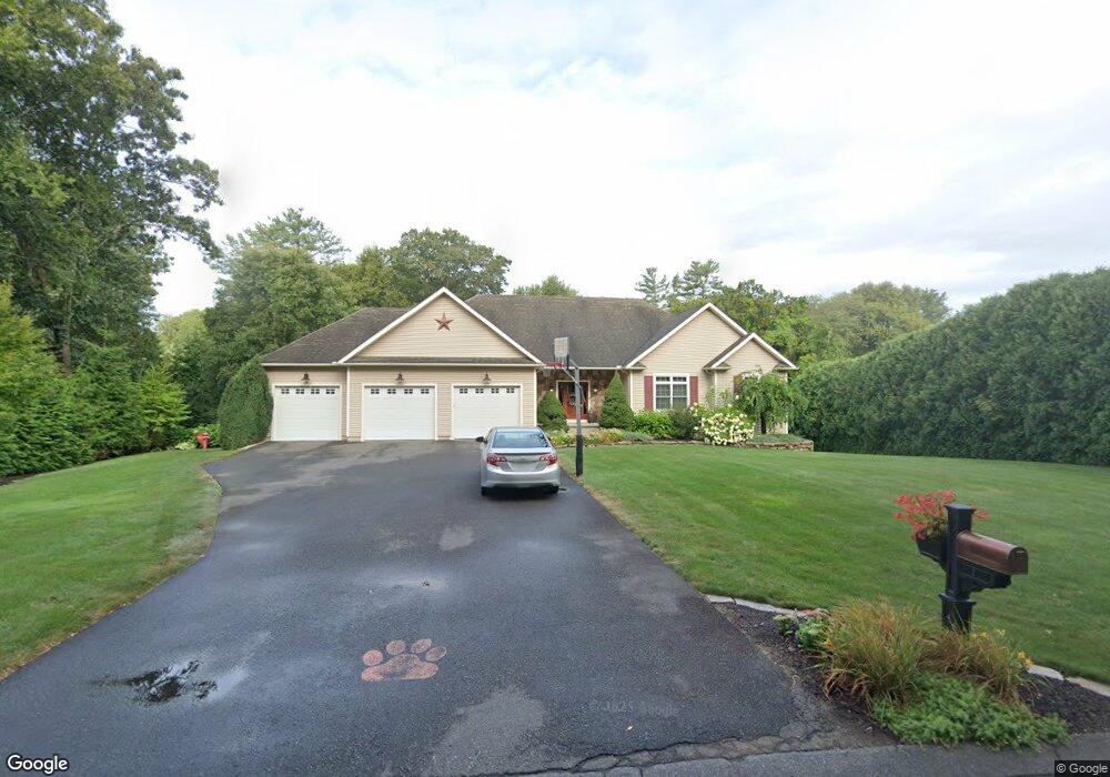 2 Briar Spring Ln, South Hadley, MA 01075 - photo 1