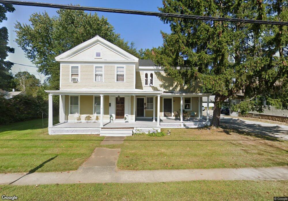 8 Elm St, Deep River, CT 06417 - photo 1