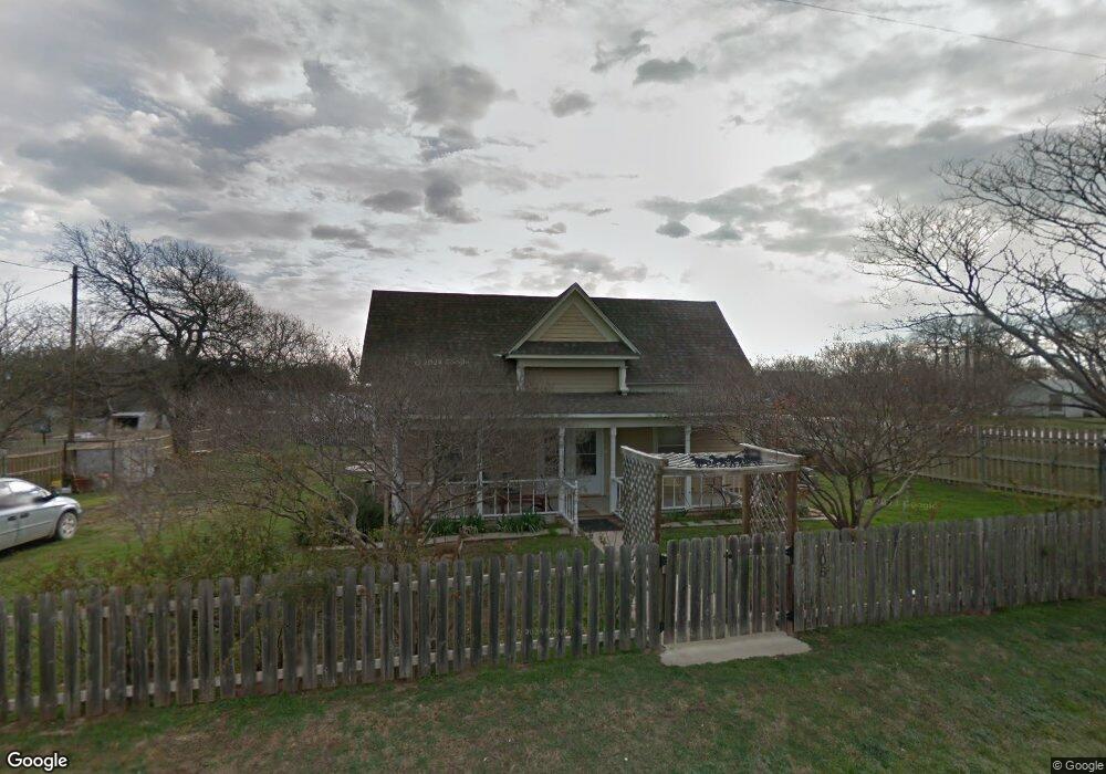 106 Main St, Forestburg, TX 76239 - photo 1