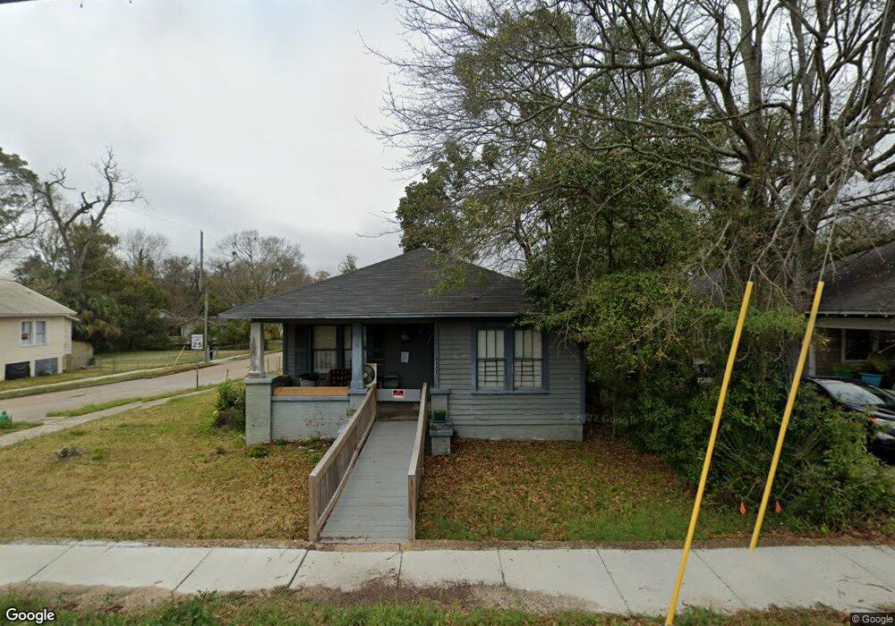 1844 Old Shell Rd, Mobile, AL 36607 - photo 1