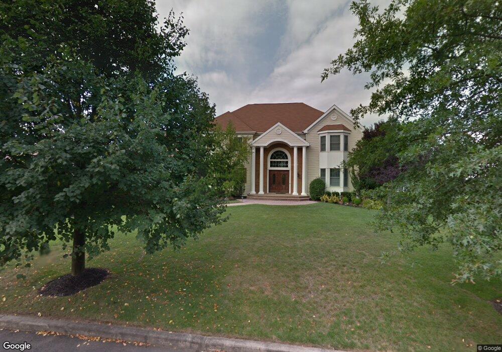 9 Dupont Ct, Dix Hills, NY 11746 - photo 1