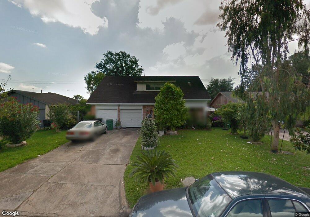 10319 White Clover Dr, Houston, TX 77089 - photo 1