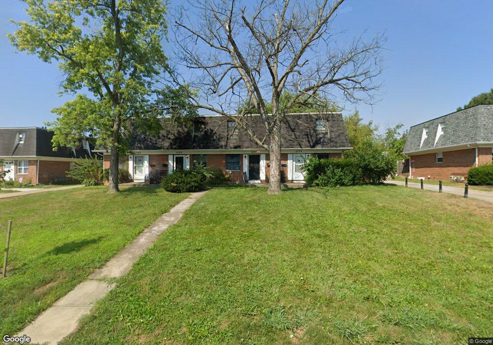 1139 Arnelle Ct, Columbus, OH 43228 - photo 1