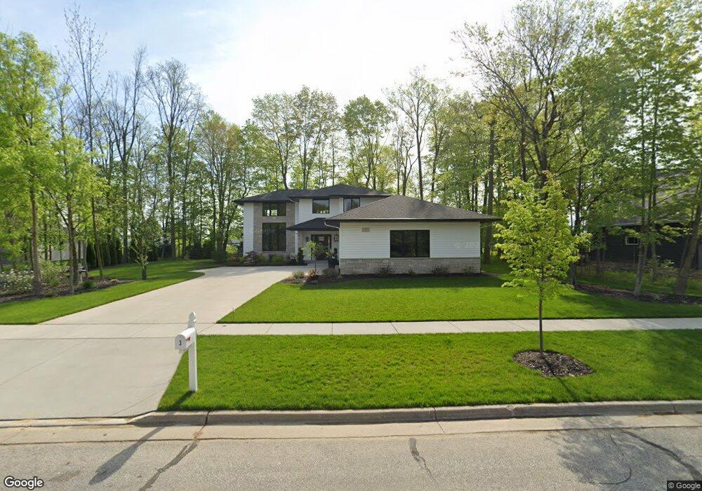 3 Maple Crest Ct, Frankenmuth, MI 48734 - photo 1