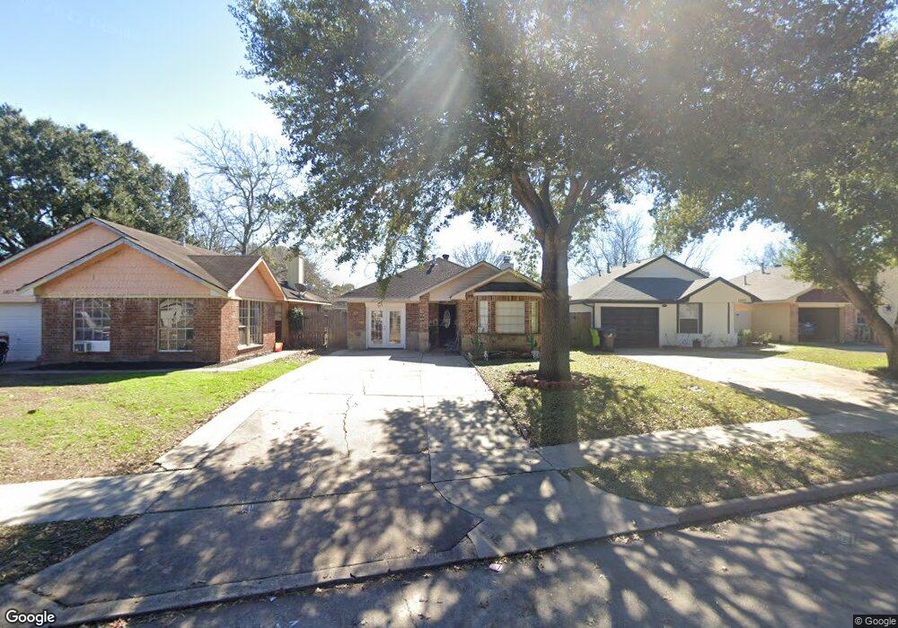 1821 Spruce Dr, Rosenberg, TX 77471 - photo 1
